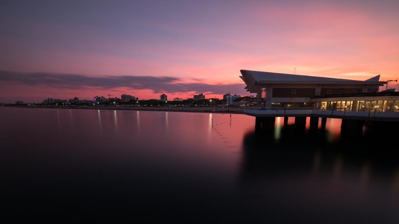 Cond Primavera Lignano Sabbiadoro Bagian luar foto