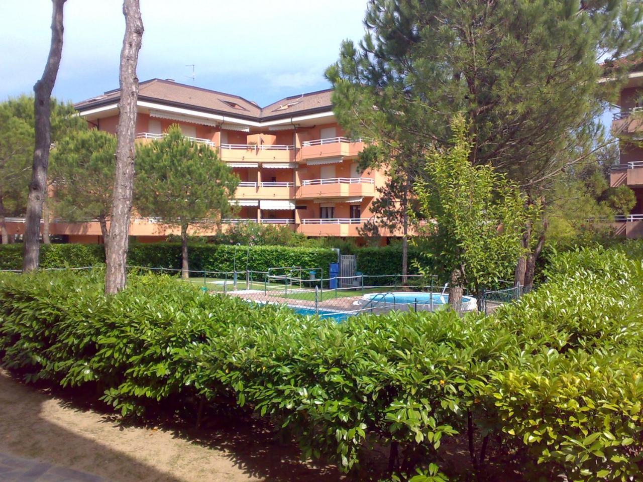 Cond Primavera Lignano Sabbiadoro Bagian luar foto
